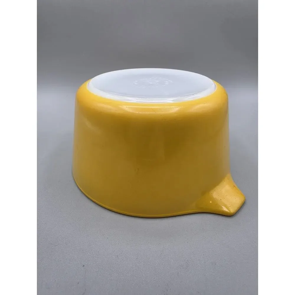 Vintage Pyrex Yellow Casserole Dish Ovenware #473 1 Qt NO LID